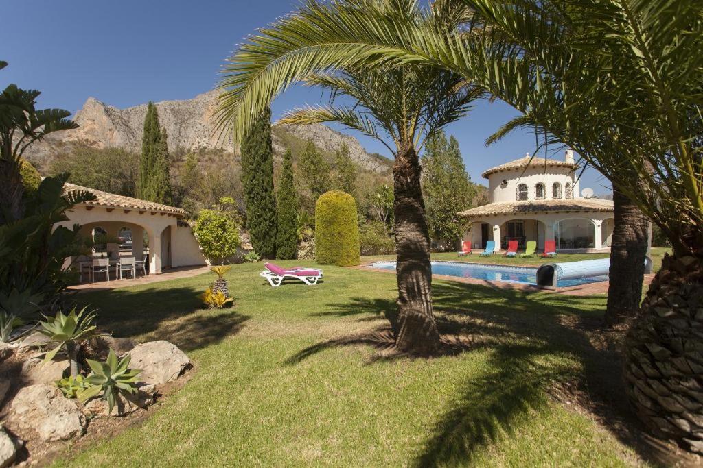Casa Ponoig Villa Полоп Екстериор снимка