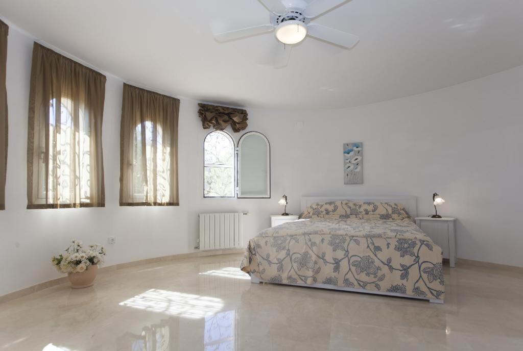 Casa Ponoig Villa Полоп Екстериор снимка